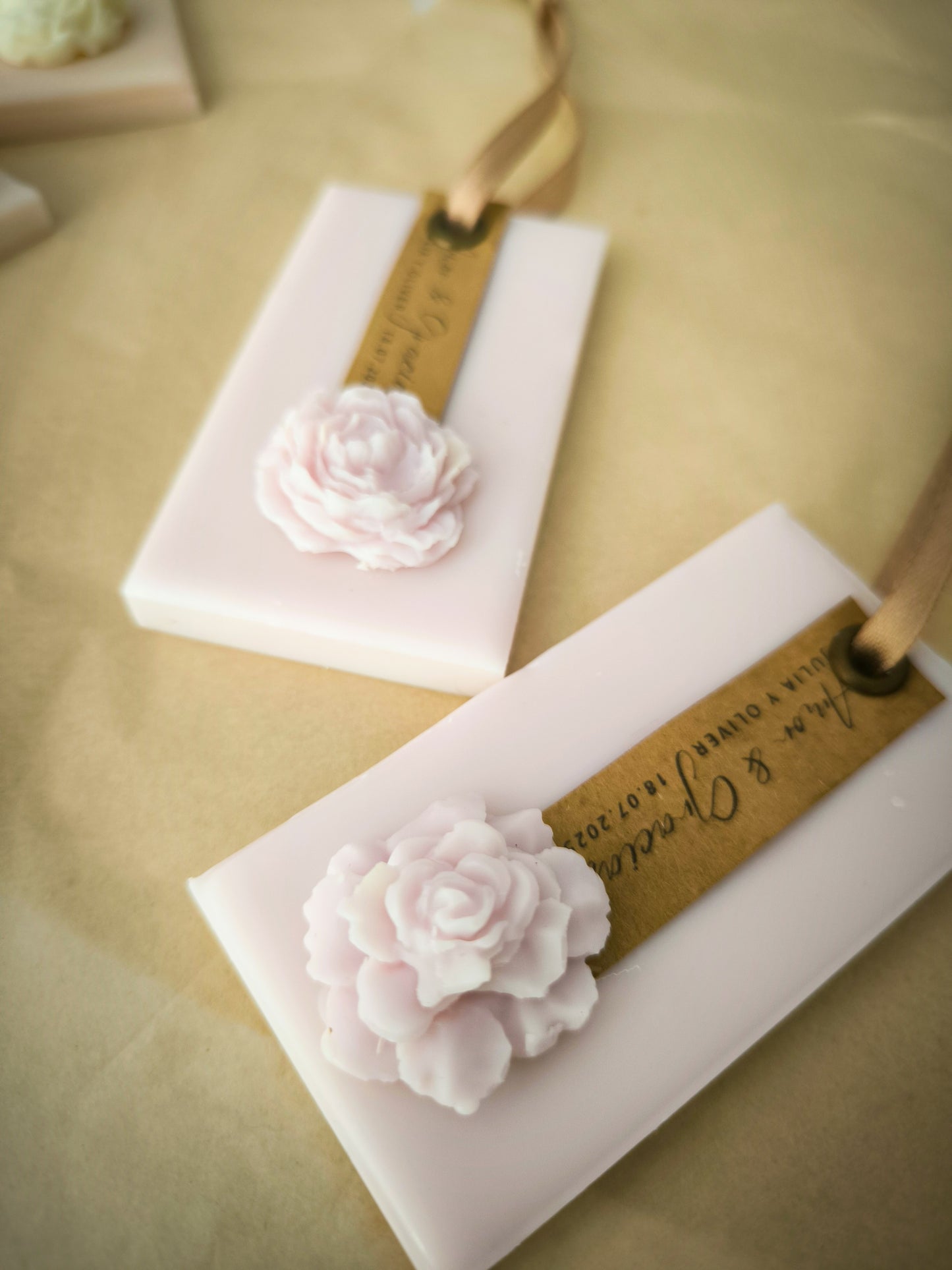 AMBIENTADOR SÓLIDO FLORES DE CERA