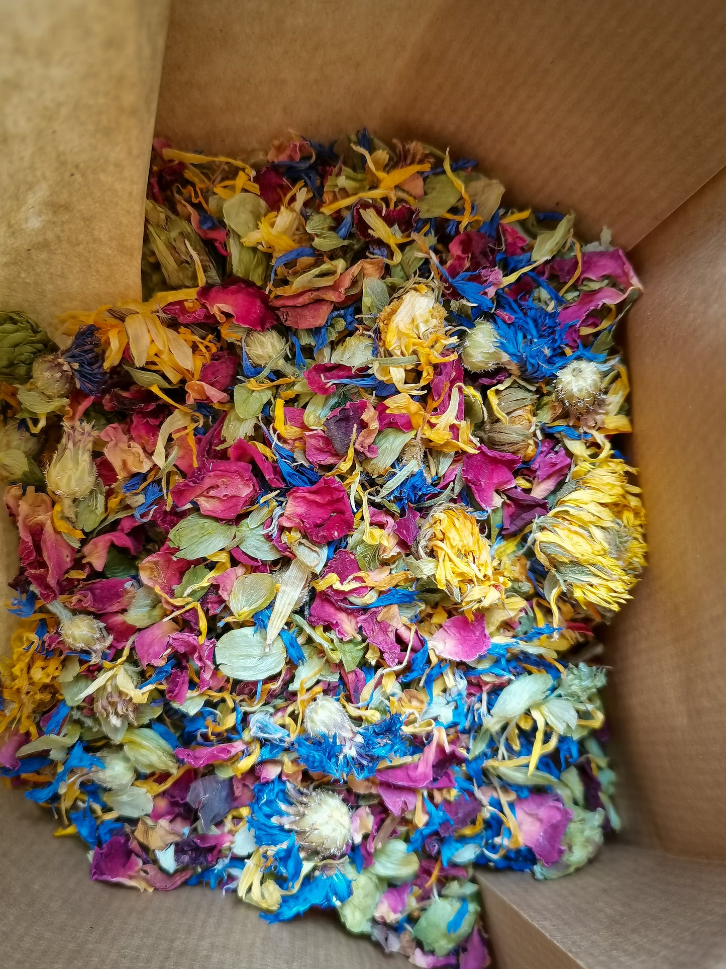 CONFETI FLORAL A GRANEL