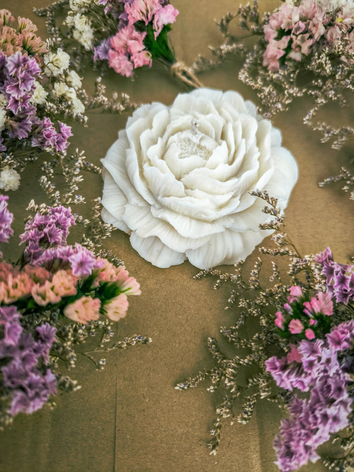CAJA FLORAL - VELA PEONÍA AROMÁTICA