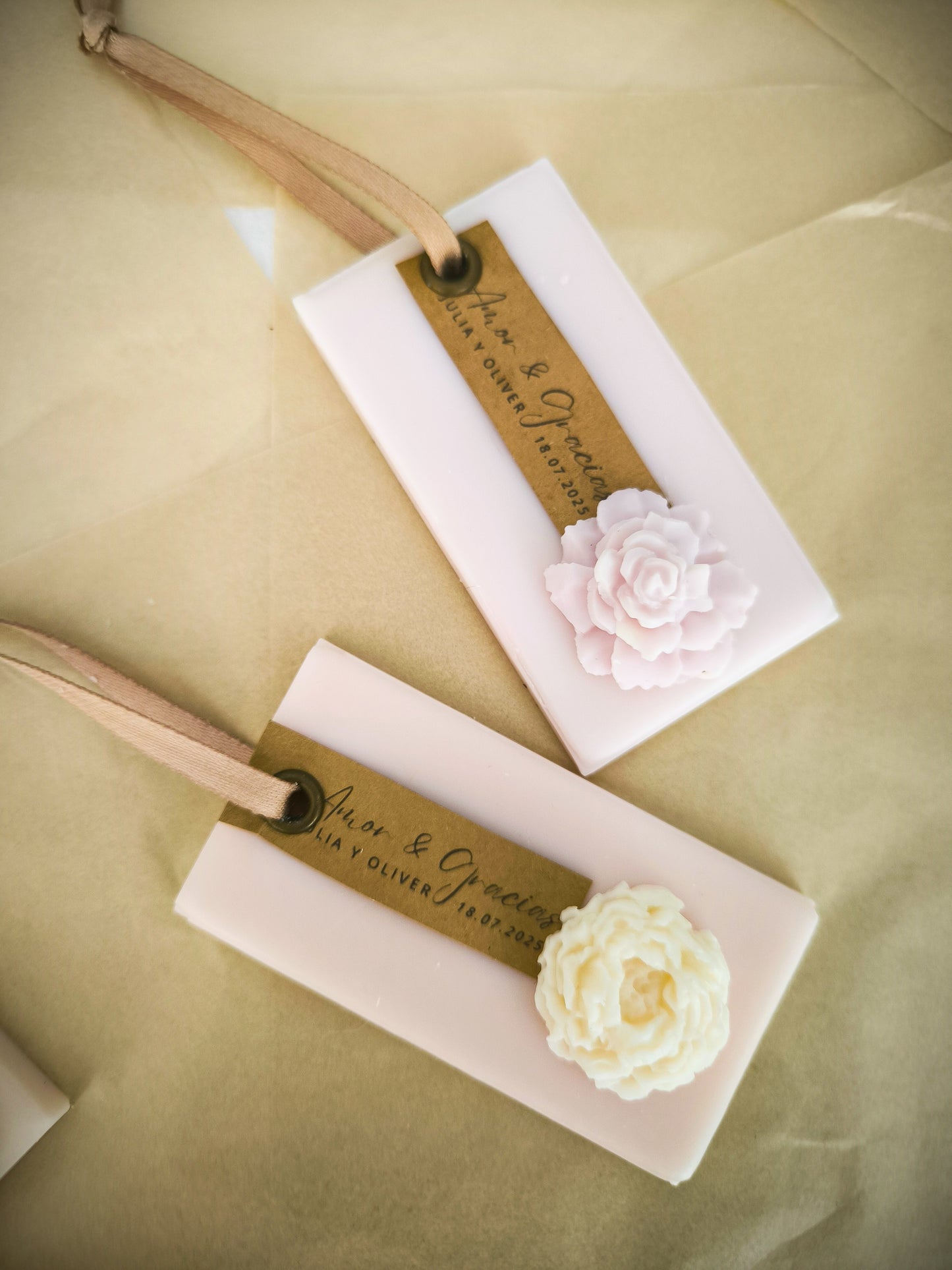 AMBIENTADOR SÓLIDO FLORES DE CERA