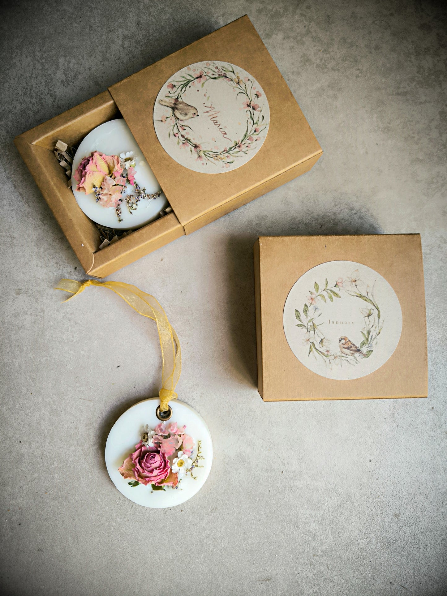 BARRA AROMÁTICA + CAJA + ETIQUETA PERSONALIZADA