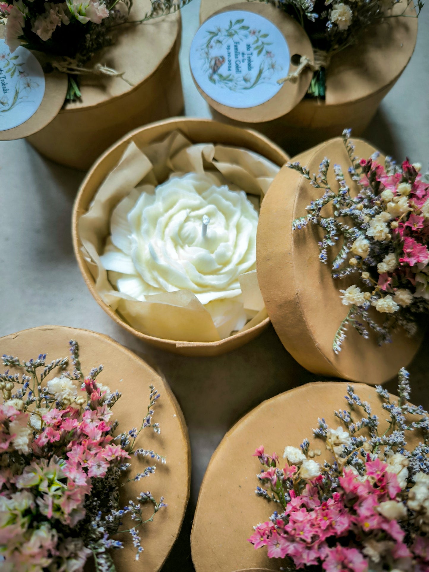 CAJA FLORAL - VELA PEONÍA AROMÁTICA