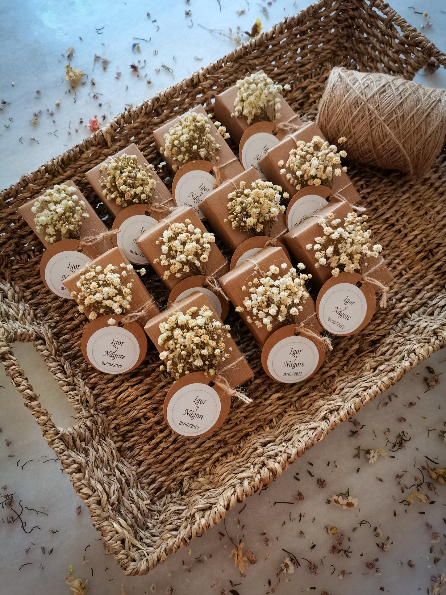 Jabones Naturales Artesanos con Flores – Detalles para Eventos